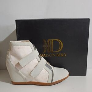 Maison Be&d high-top wedge sneakers with hook-and-loop straps Women White